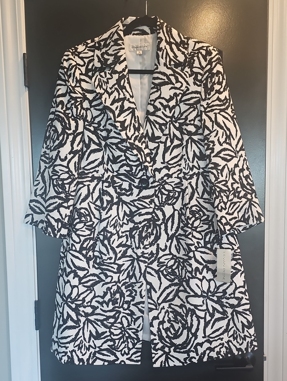 Evan- Picone Long Blazer